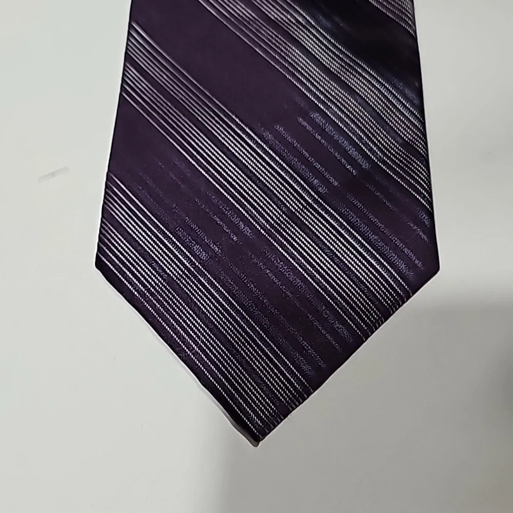 Perry Ellis Potfolio Men's Tie - Picture 1 of 8